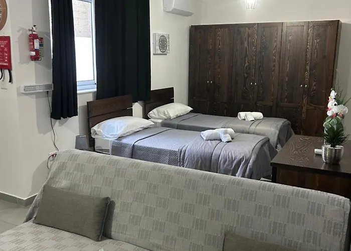 St Gaetans 6a Apartment *